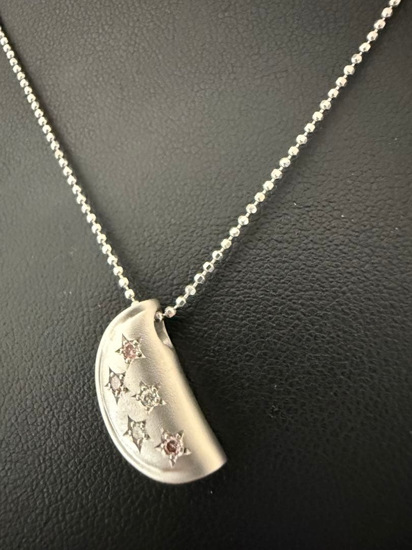 売り切り特価❣️k18WGピンクダイアモンド入りペンダントネックレス