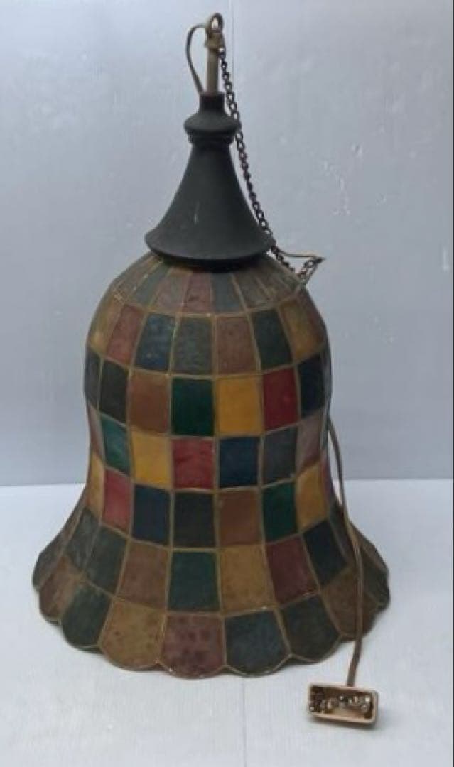 ベル型　ペンダントライト 多色タイル模様　ステンドグラス風※通電未確認