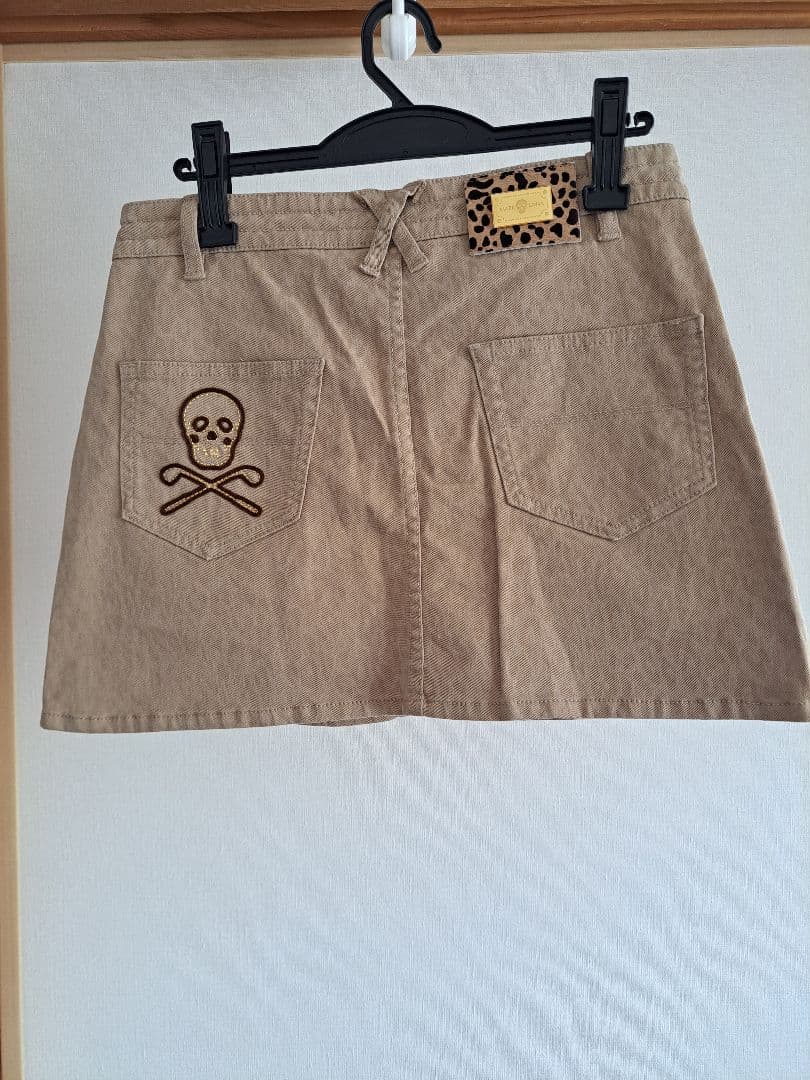 本日限定お値引き★美品☆MARK&LONAゴルフレディース　スカートS