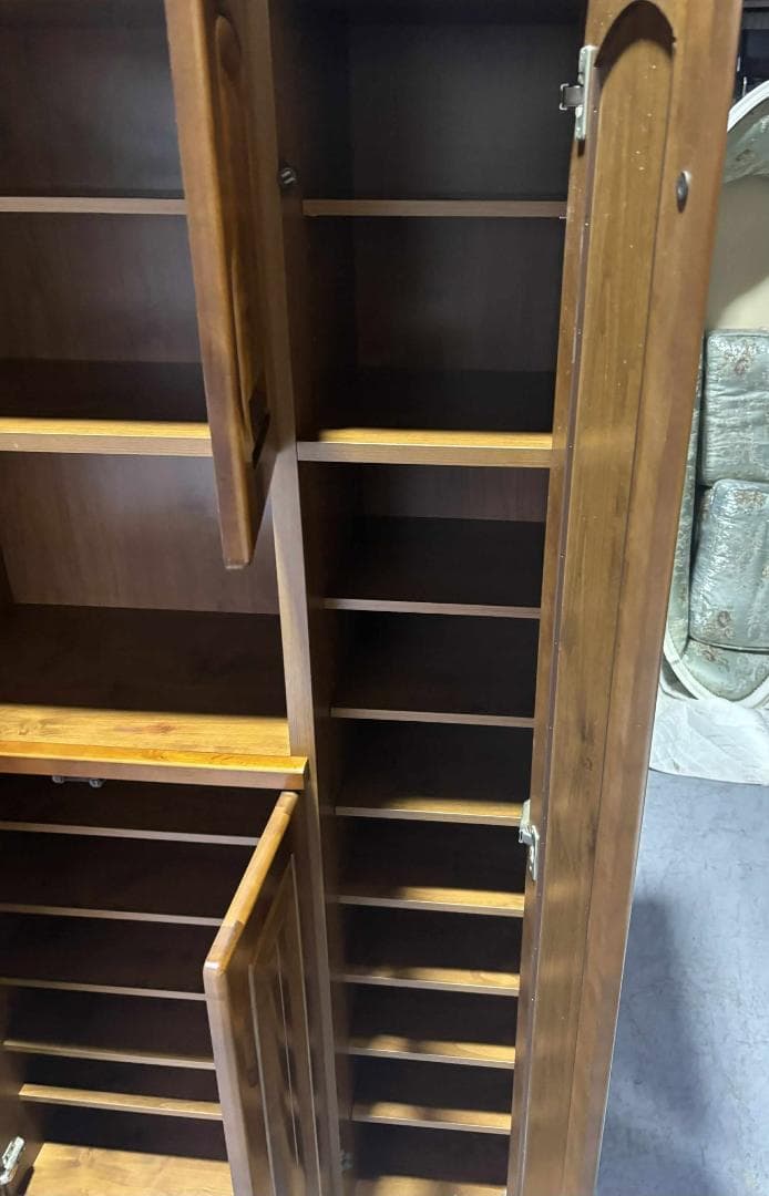 関家具シューズボックス、天然木、下駄箱、幅104cm 36足収納可能、Used