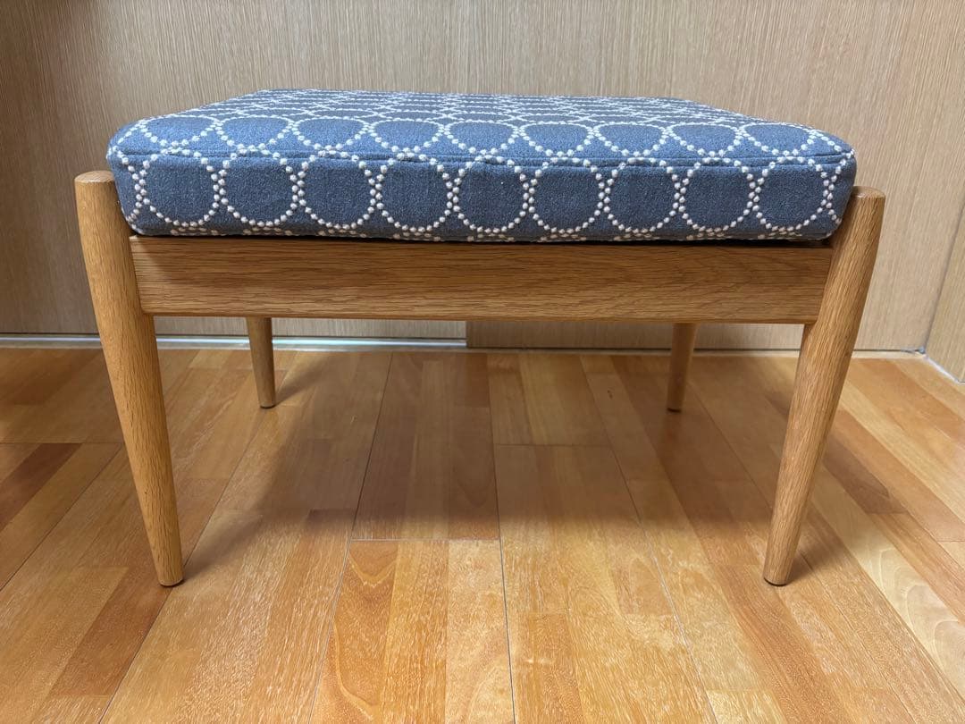 カイ•クリスチャンセン×宮崎椅子製作所 ペーパーナイフソファ　オットマン