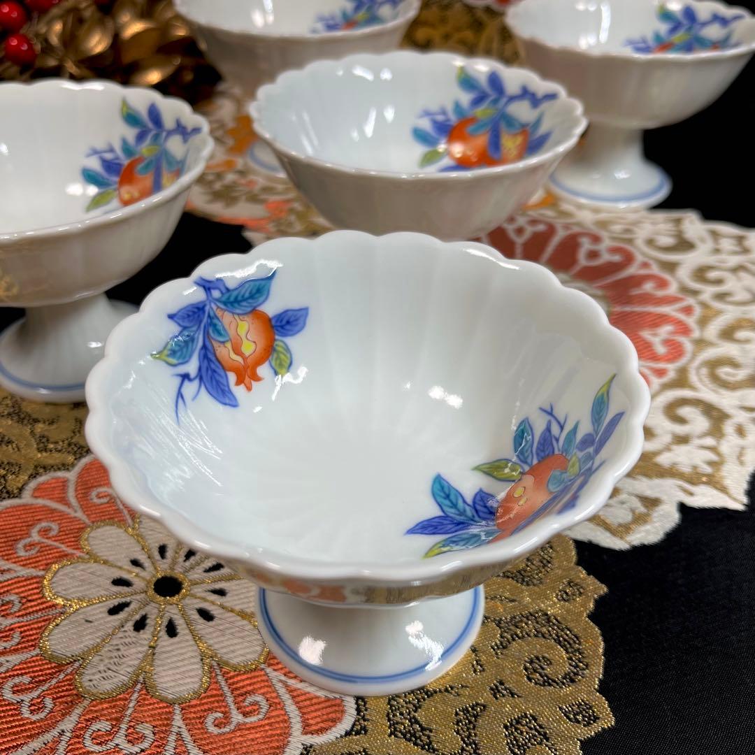 ◉様々な設えに◉ 賞美堂 其泉 青白磁 菊割 色絵柘榴 高台小鉢 セット 向付