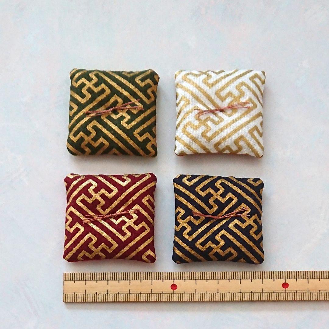 ★オーダーページ★ ミニ座布団「紗綾形」置物用 ハンドメイド ミニチュア