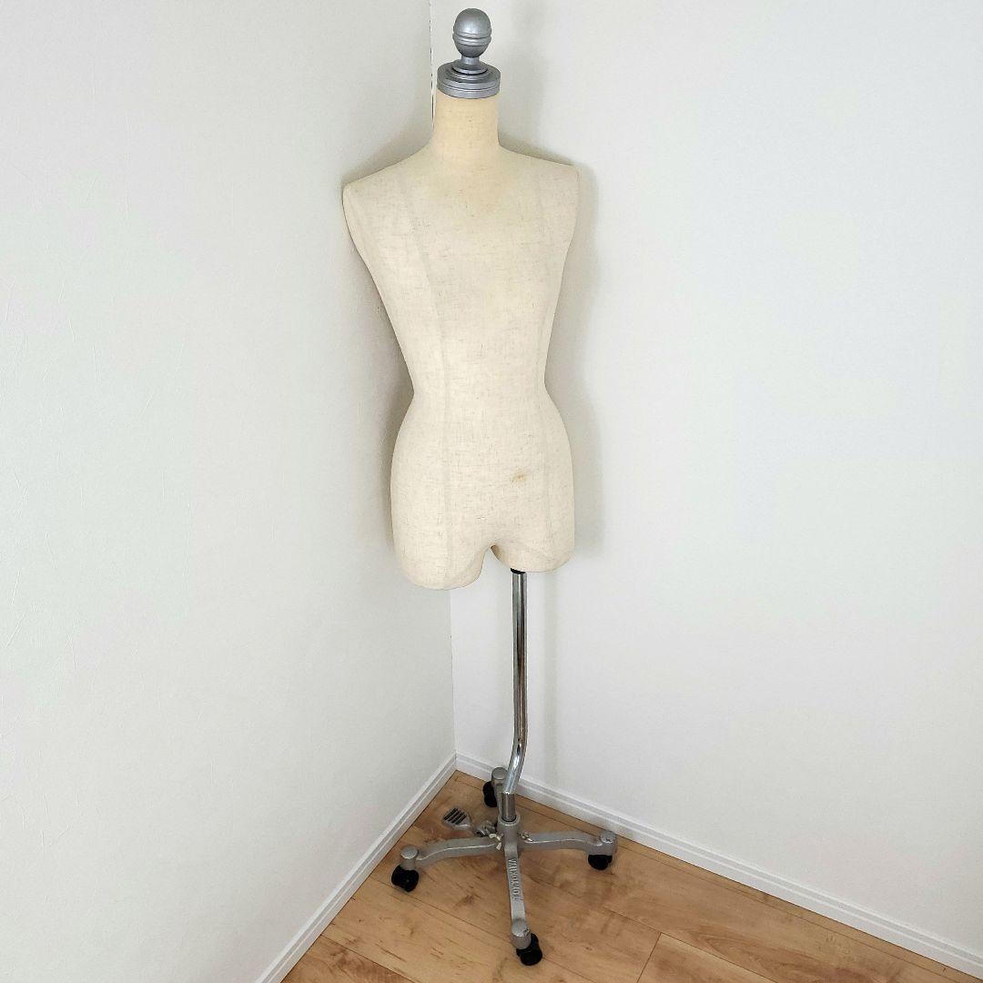 東京キイヤ　トルソー　マネキンボディー キャスター付き