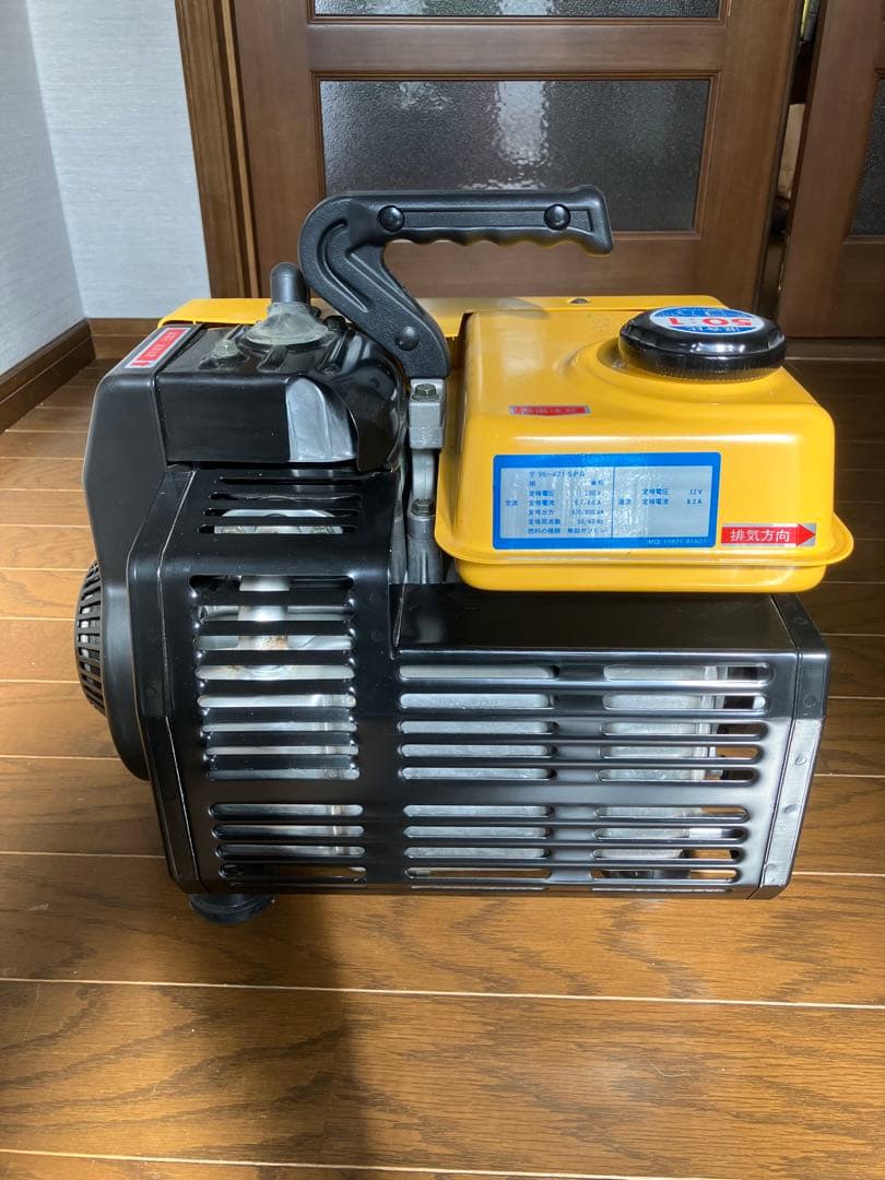 SUZUKI SX800R ポータブル発電機（２ストロークオイル１L付き）