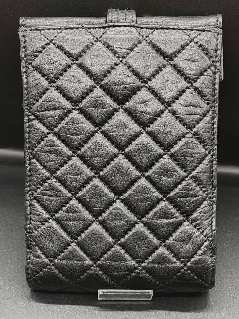 CHANEL ブラック キルティング 二つ折り財布 ミニバッグ