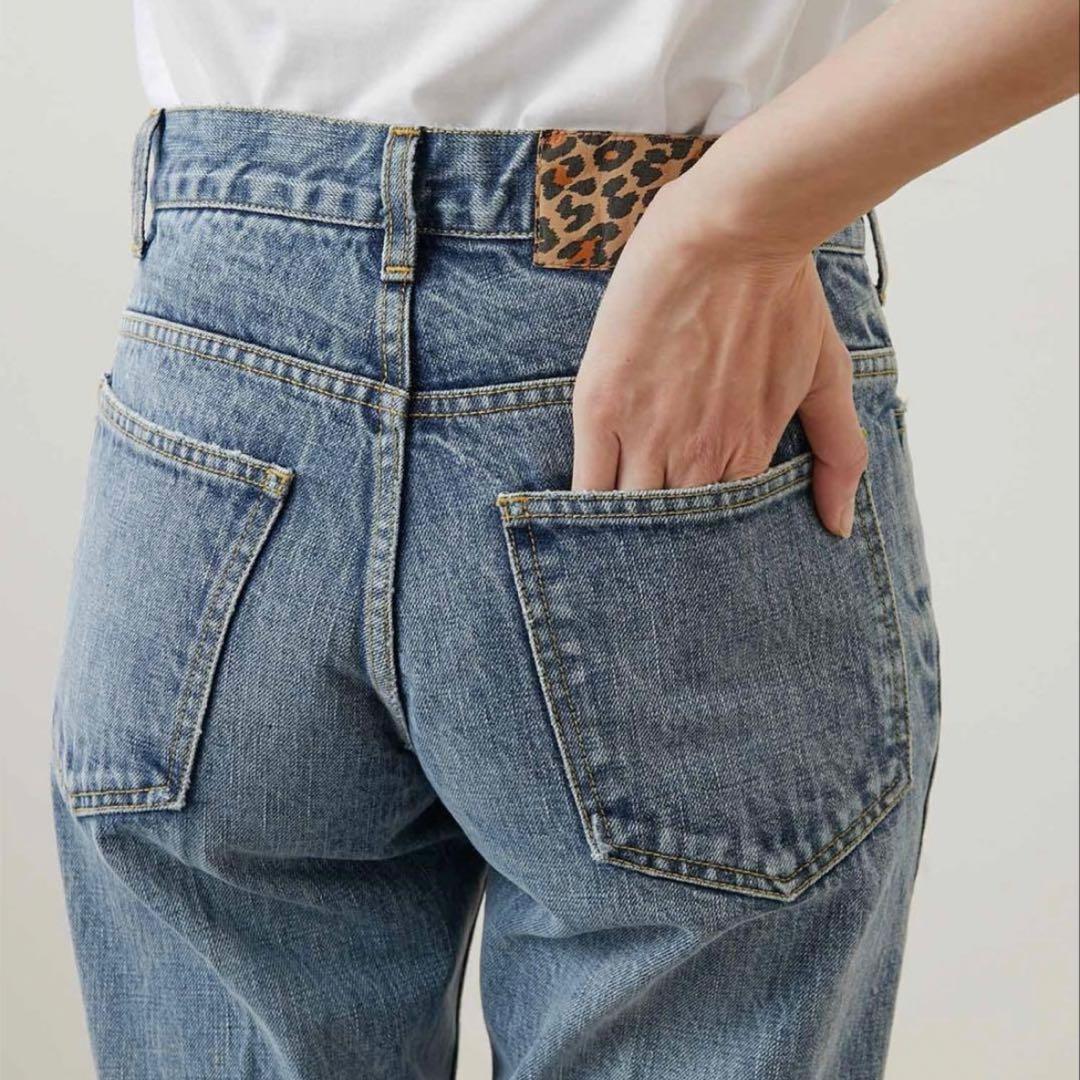 【美品】ウィムガゼット セミフレアデニム 美脚シルエット カットオフ26