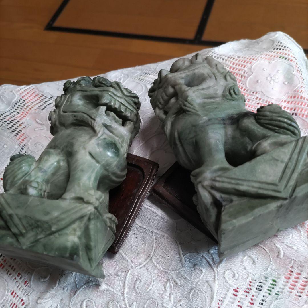 大幅値下‼️《玉彫、獅子ペア彫刻置物》（未使用保管品）玉石、金開運、魔除1558