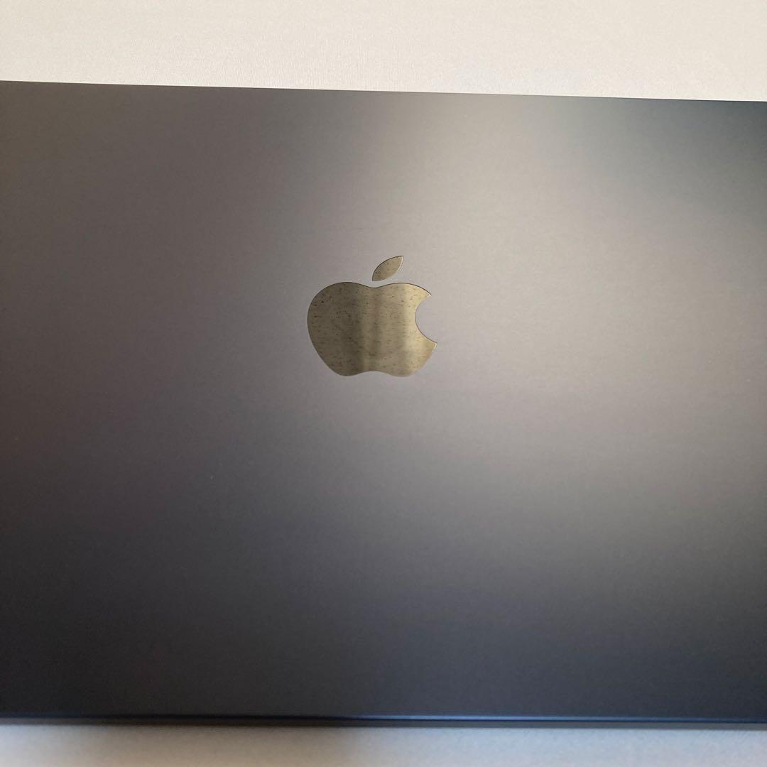 MacBook Air M4　2025 ほぼ未使用　2026年1月購入充放電4回