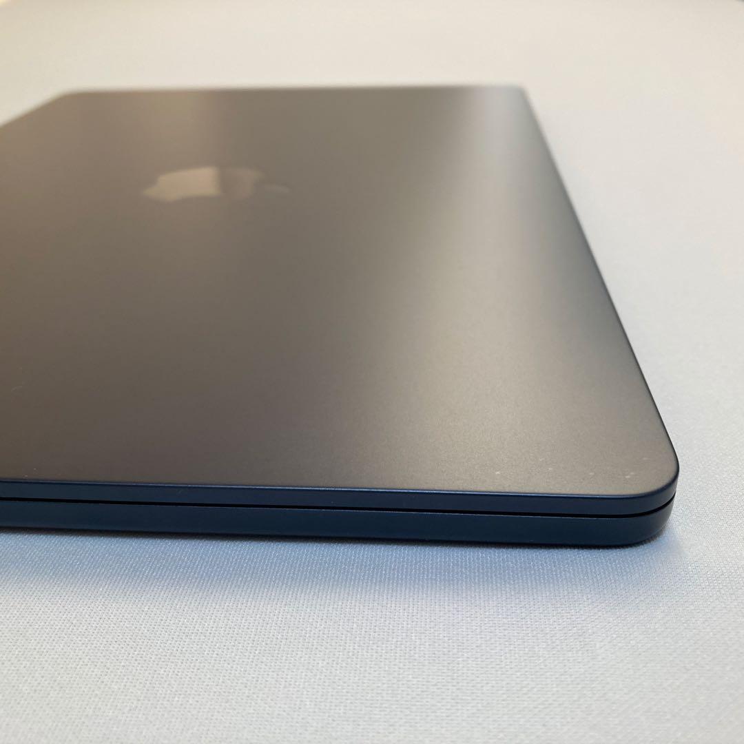 MacBook Air M4　2025 ほぼ未使用　2026年1月購入充放電4回