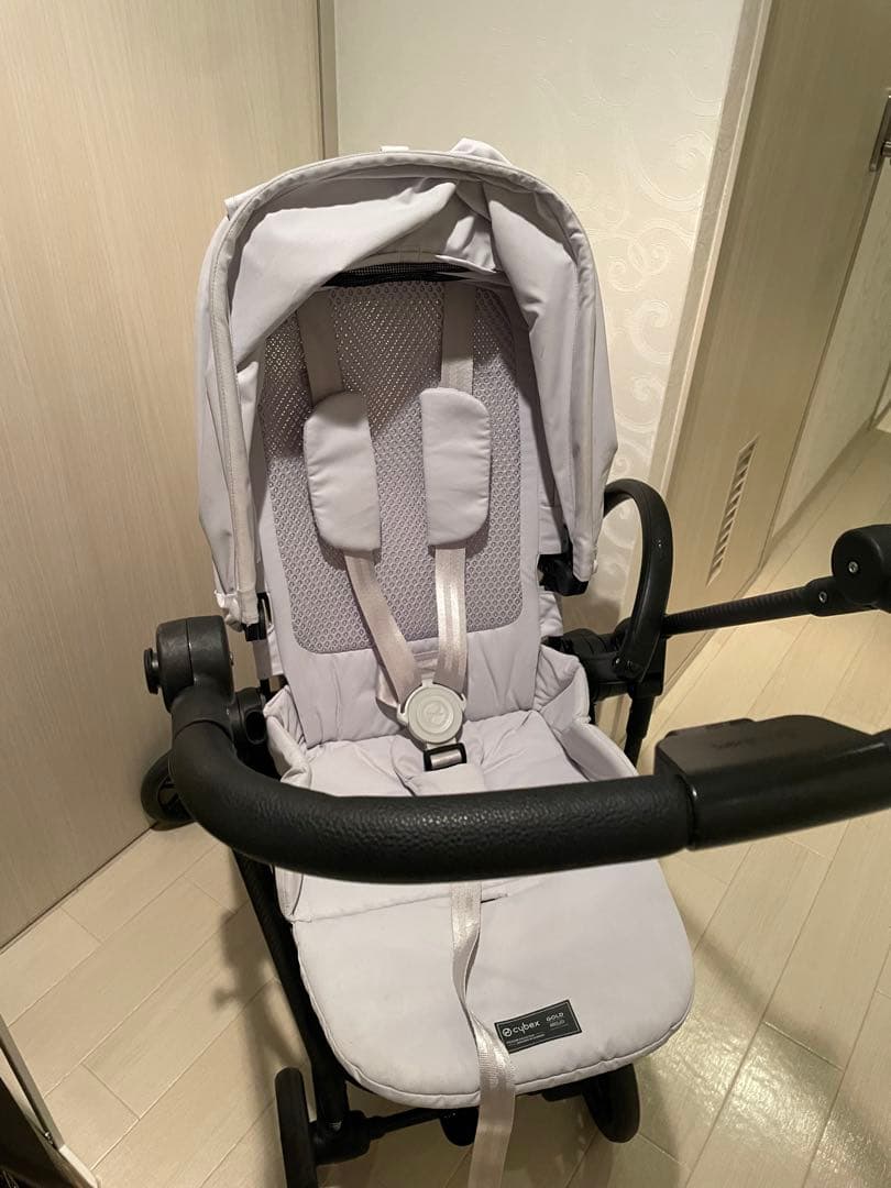 cybex サイベックス メリオカーボン 2024 フォググレー　（値引き中）