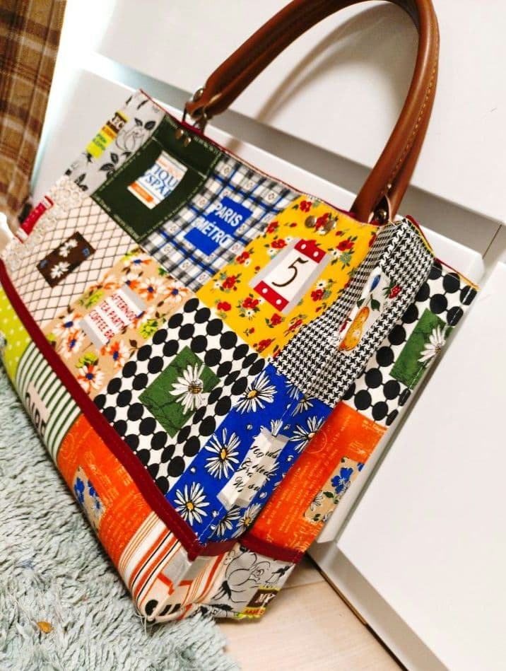 《ハンドメイド商品》廃盤3カラー小関鈴子さんパッチワーク生地♡トートバッグ♡