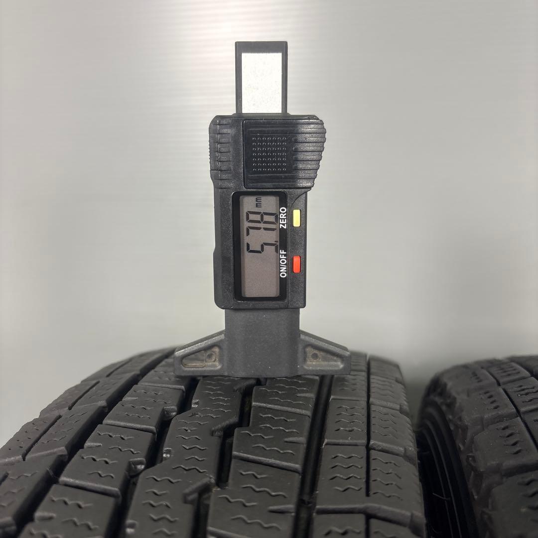 145R12 LT ダンロップ SV01 4本 送料無料 冬タイヤ T1746