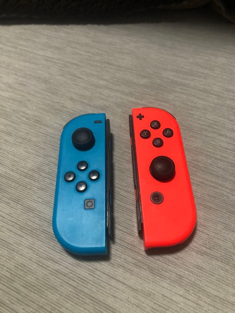 Nintendo Switch 本体 青/赤 ジョイコン　 初期化済み