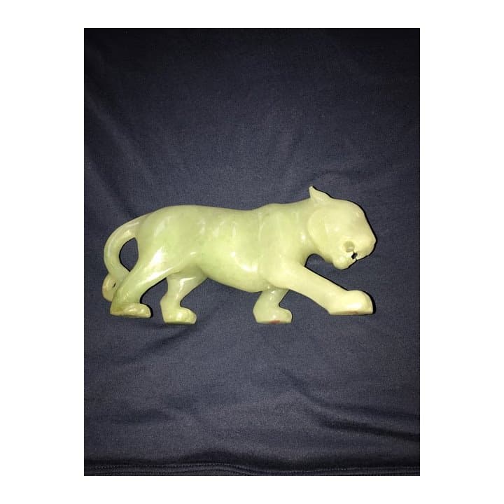 レア！翡翠　タイガー置物
