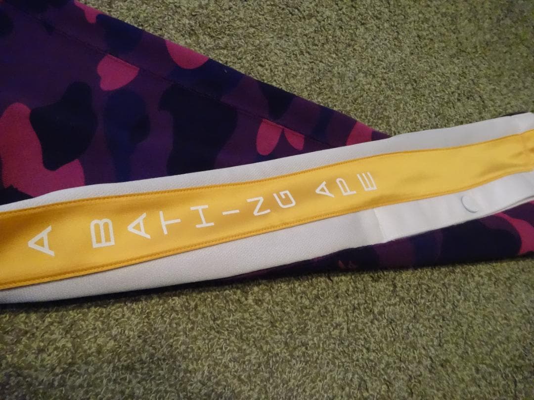 ヤマト様　アベイシングエイプA BATHING APE　スウェットパンツ　L