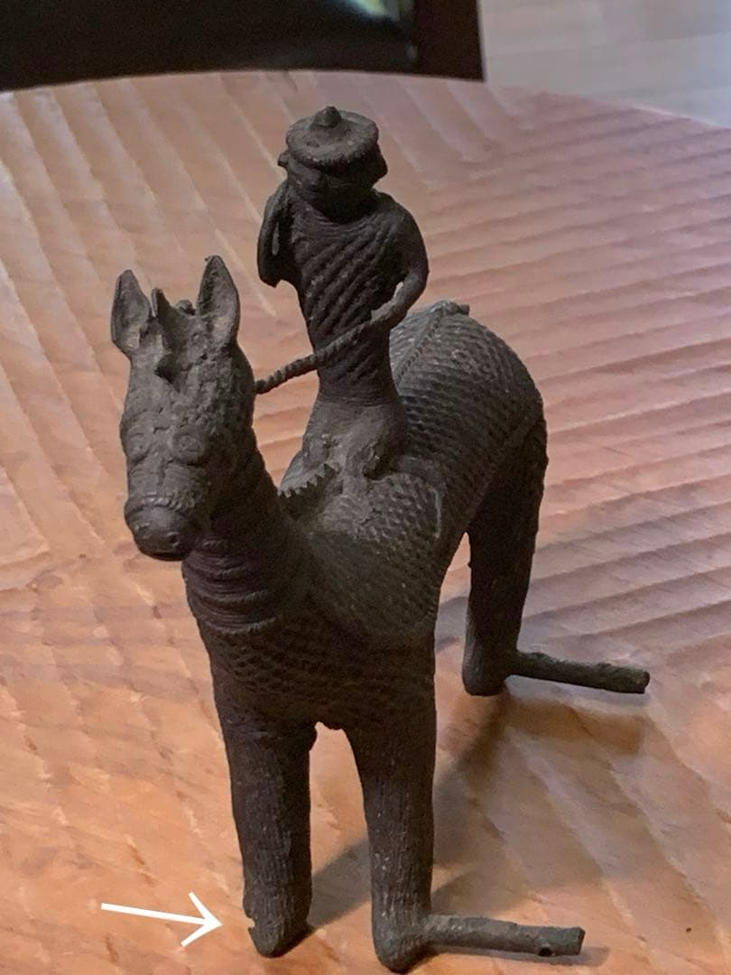 インド　コンド族　真鍮工芸品　馬に乗る騎士