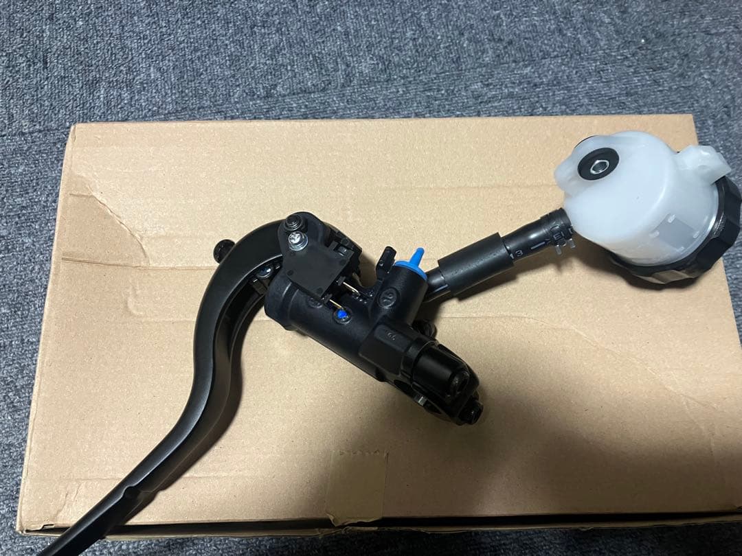 ブレンボ YZF R7 純正 φ16 ラジアル ブレーキ マスタシリンダー 黒