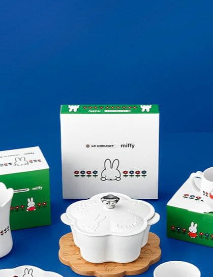 未使用品 ルクルーゼ ミッフィー ココットフルール ビーチウッドトレイ 鍋 鍋敷