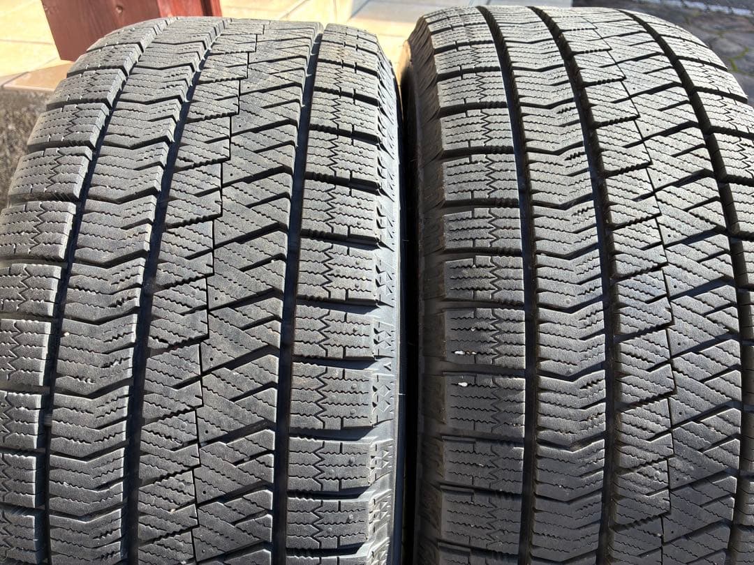 1本価格、4本購入限定⭐︎215/50r17 VRX2 レヴォーグ等に