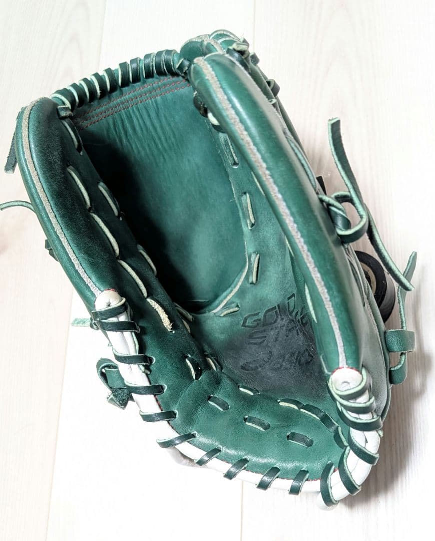 ASICS　ゴールドステージ　少年軟式用　ダルビッシュ侑モデル