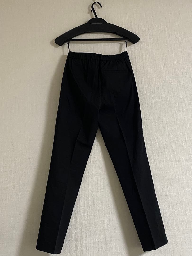 セオリー パンツスーツ・セットアップ（ブラック）