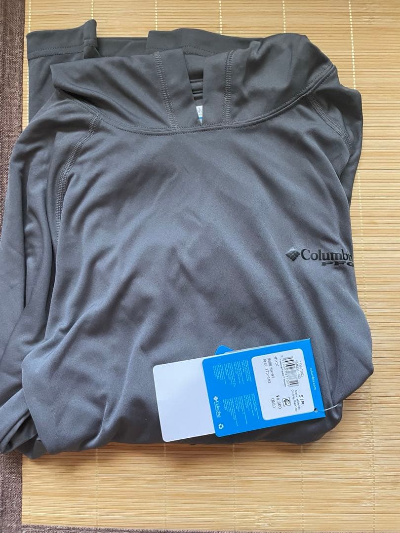 コロンビア　ターミナルタックルフーディー　PFG