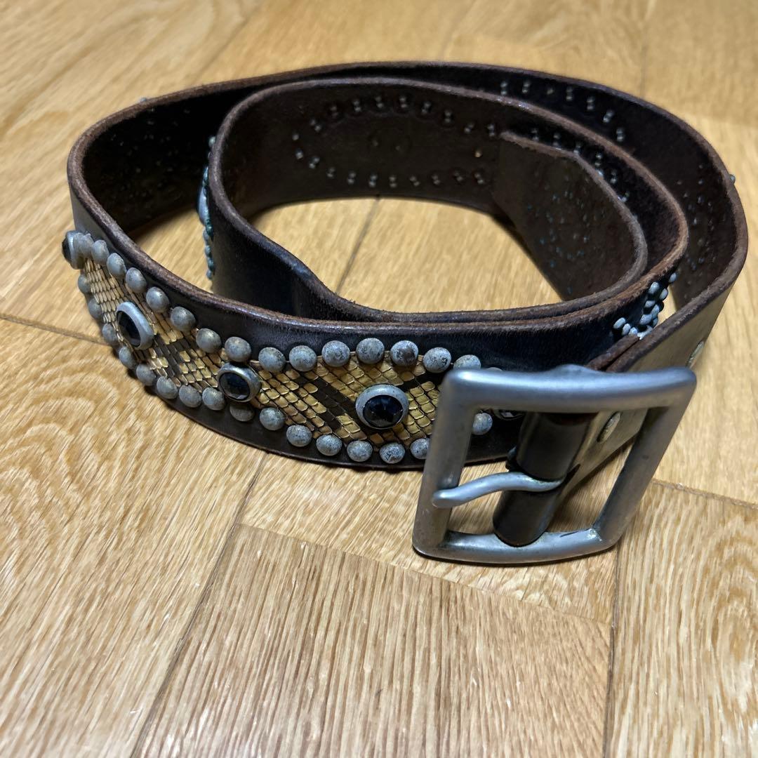 HTC スタッズ付きベルト 34 最終値下げ