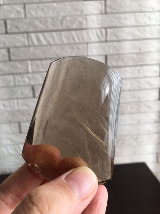 スモーキールチル！ゴールドルチル　ルチルクォーツ　クリアタイプ