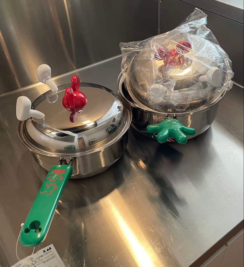 Disney ミッキー付きステンレス鍋 2個セット