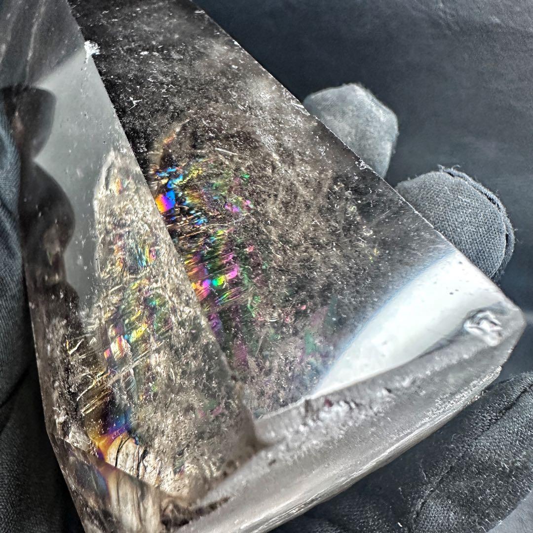 ★神秘的★レインボー魔除スモーキークォーツ六角柱☆パワーストーンA1114