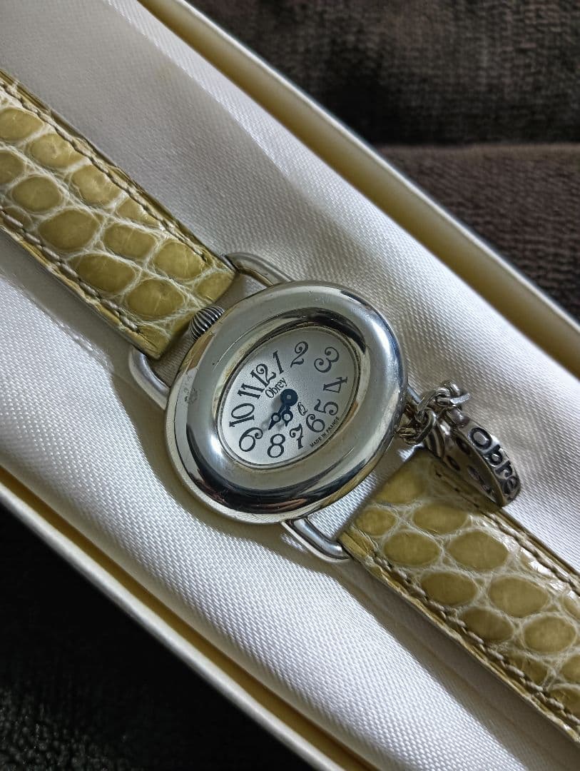 稼働品　Obrey　オブレイ　銀無垢　SOLID SILVER　腕時計　♡南京錠