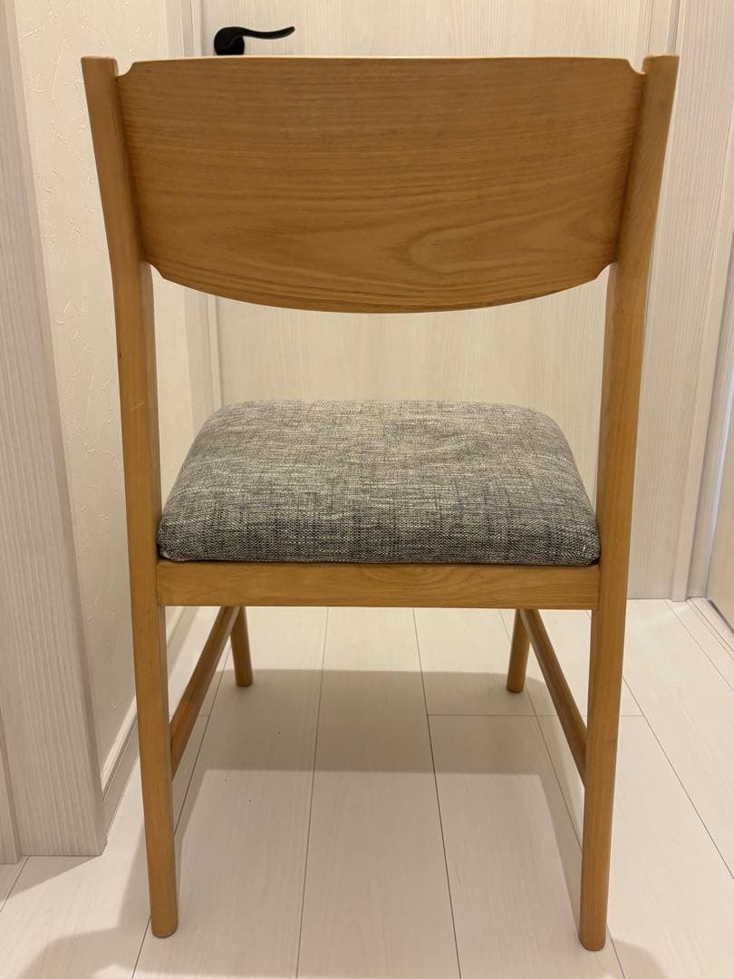 unico ウニコ SIGNEダイニングチェア