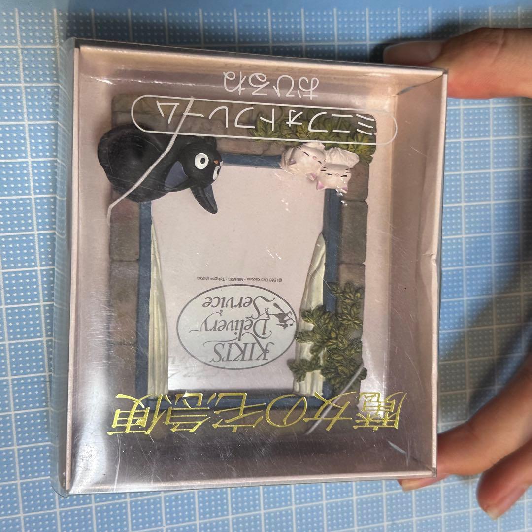 ジブリ　魔女の宅急便 ジジ　黒猫 ミニフォトフレーム　バッジ　セット