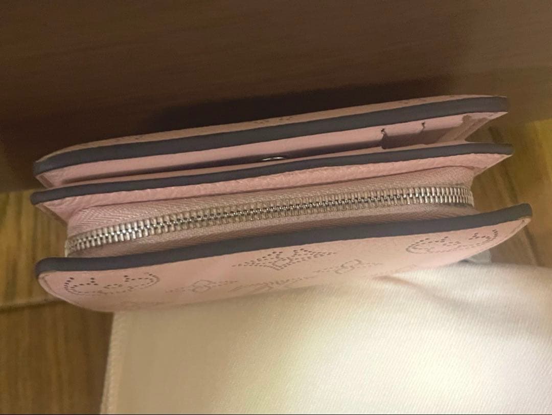 LOUIS VUITTON ポルトフォイユクレア マヒナ