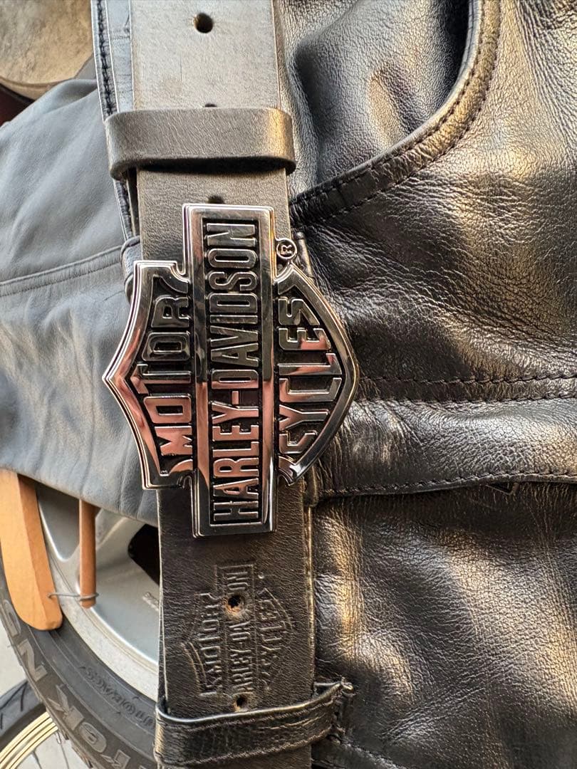 Harley-Davidson 黒レザーパンツ ベルト付き