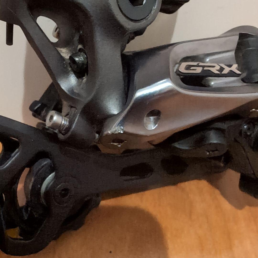 シマノ GRX RD-RX812 リアディレイラー シルバー/ブラック 11s