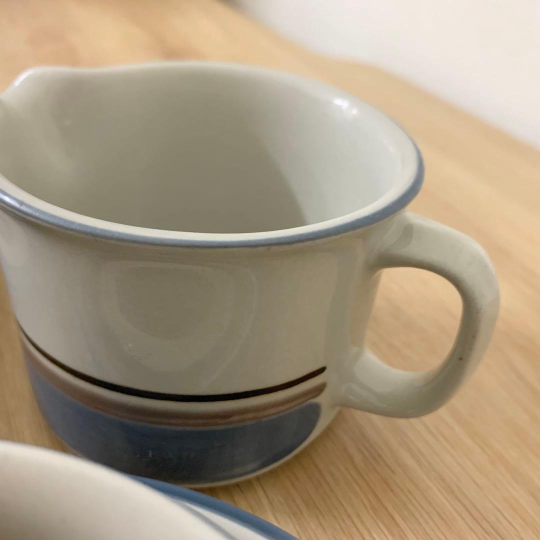 ARABIA Uhtua アラビア ウートゥア カップ&ソーサー クリーマー