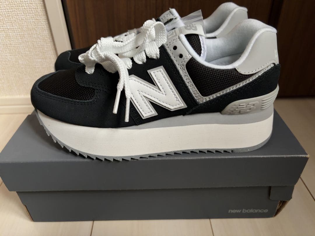 ニューバランス WL574Z 24.5cm ブラック 新品未使用