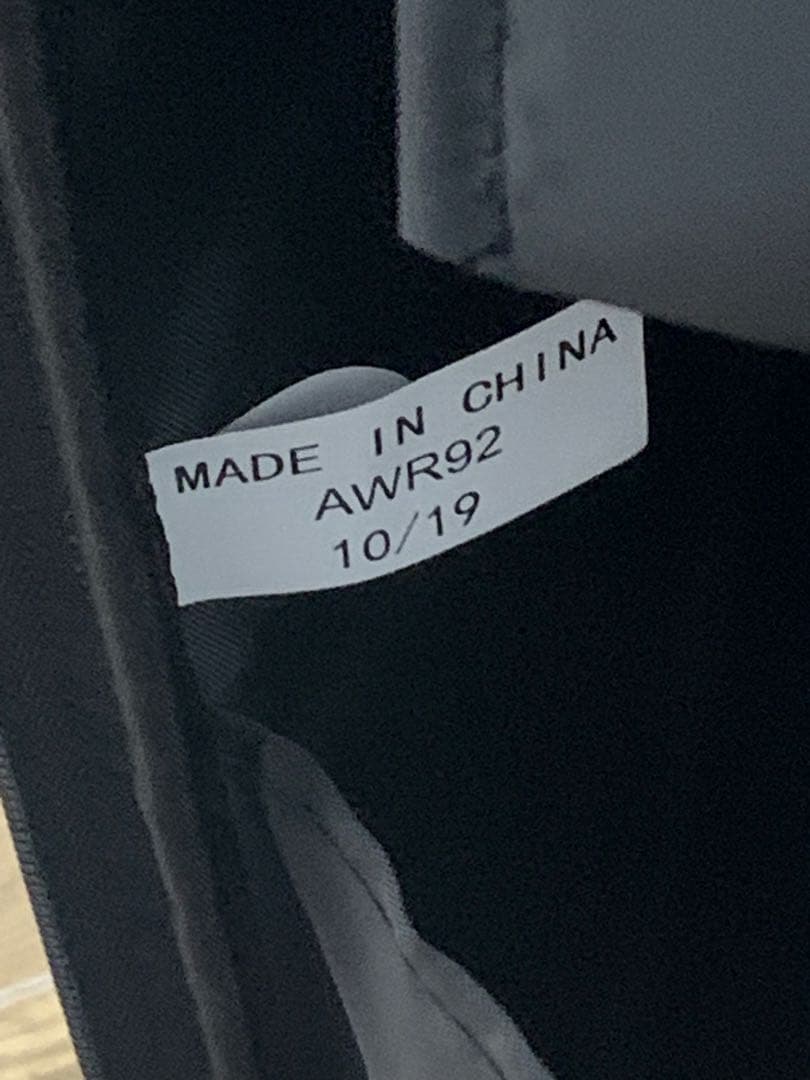 未使用　adidas キャディバッグ ブラック　軽量AWR92 ゴルフバッグ