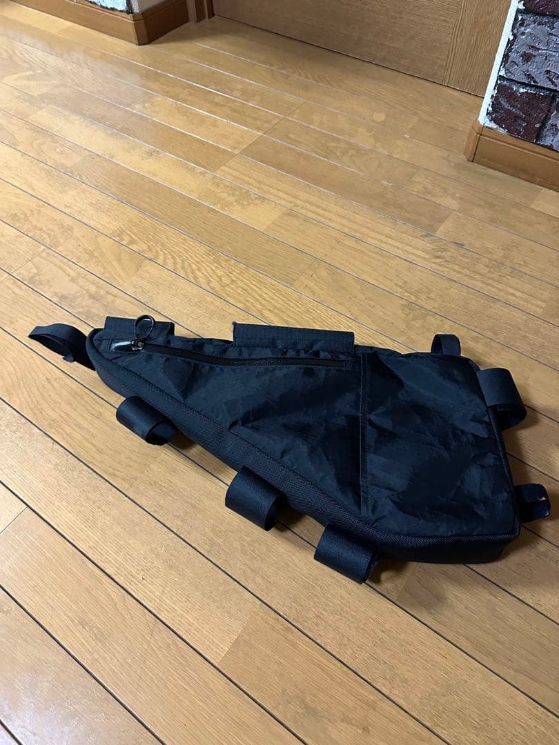 最終値下げ　SURLY フレームバッグ 7インチ