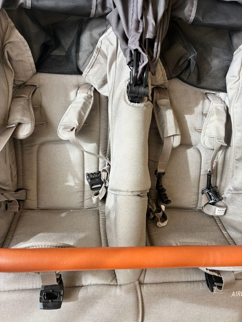 エアバギーココダブルEXフロムバース 双子 グレーブラウン