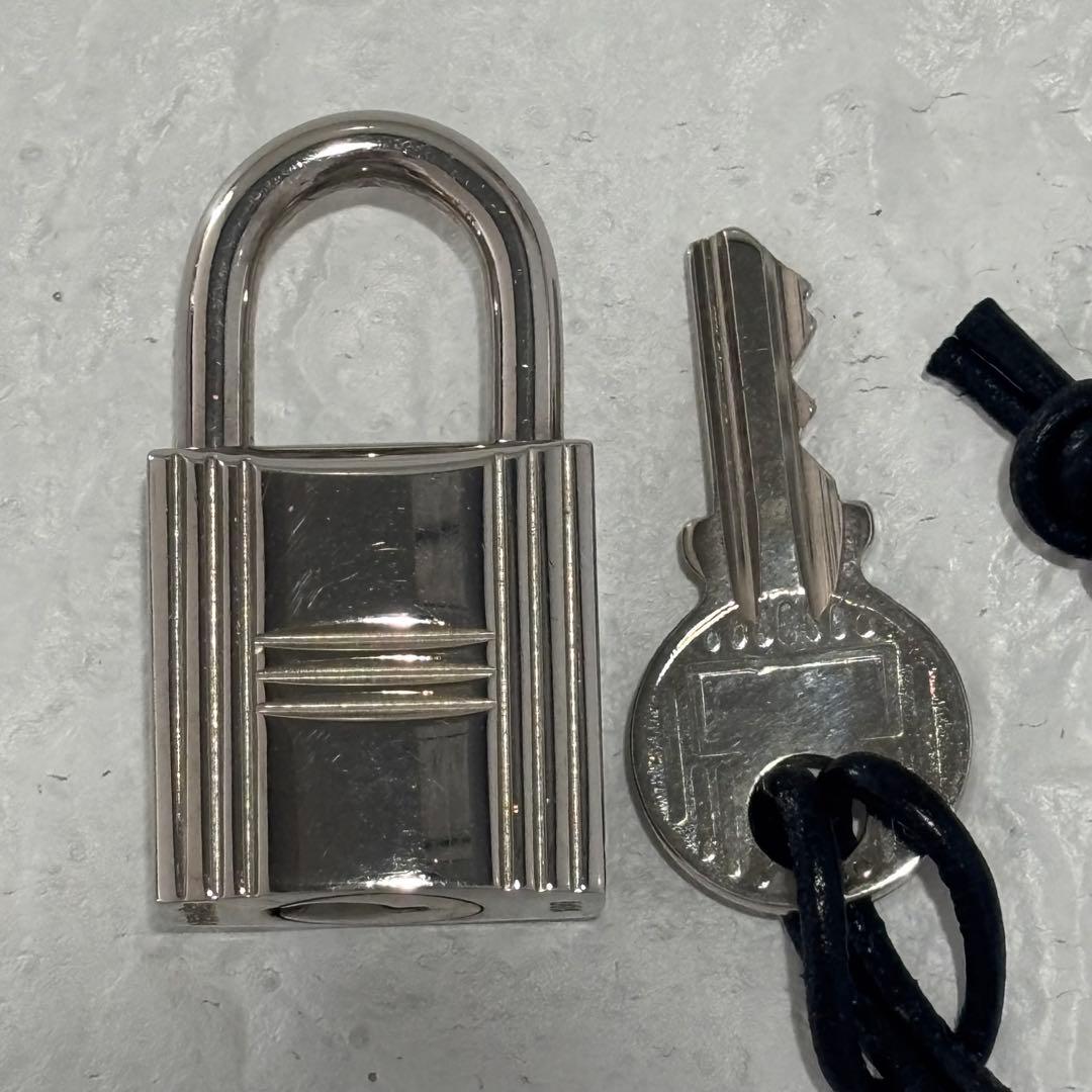 正規品　HERMES エルメス　カデナ　キー　鍵　パドロック　No.100