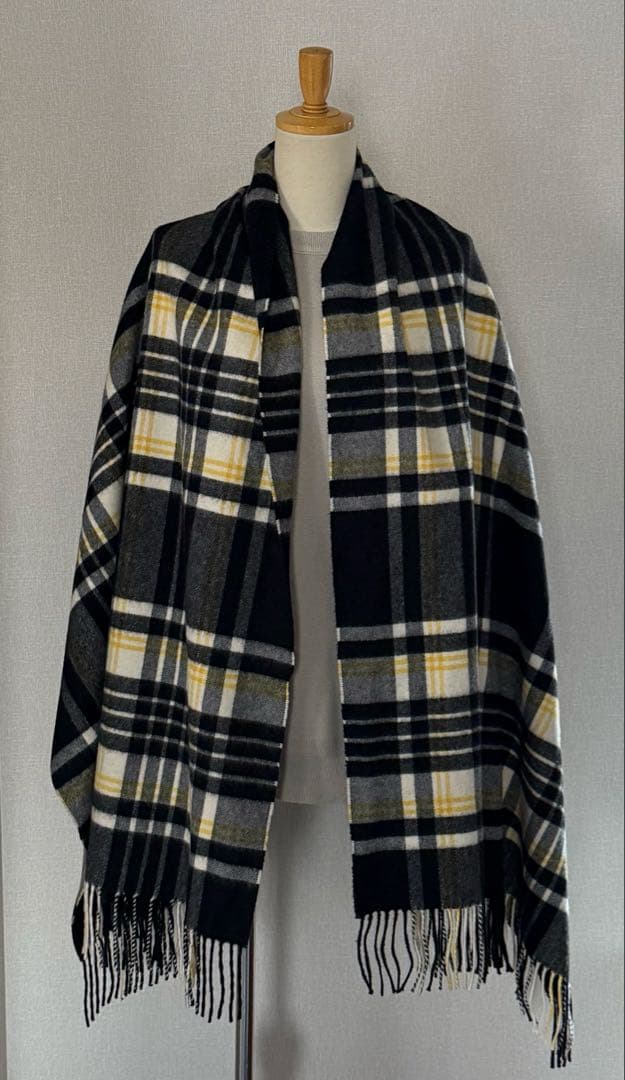 【Johnstons of Elgin】　カシミヤ チェックストール