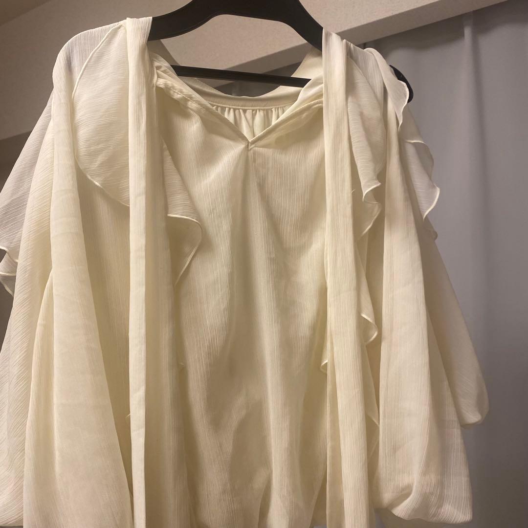 正規品　リランドチュール　オフショルダーフリルブラウス