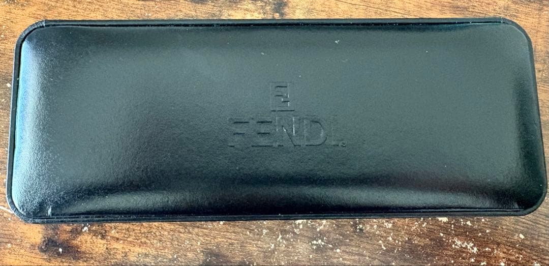 FENDI 腕時計(クォーツ) 交換用ベルト4本付き