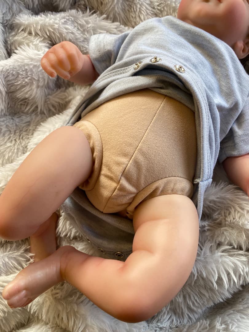 身長42cm シリコン リボーンドール