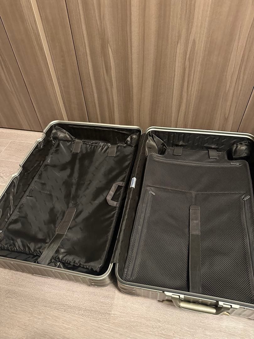 【RIMOWA】リモワ トパーズ　61L キャリーケース