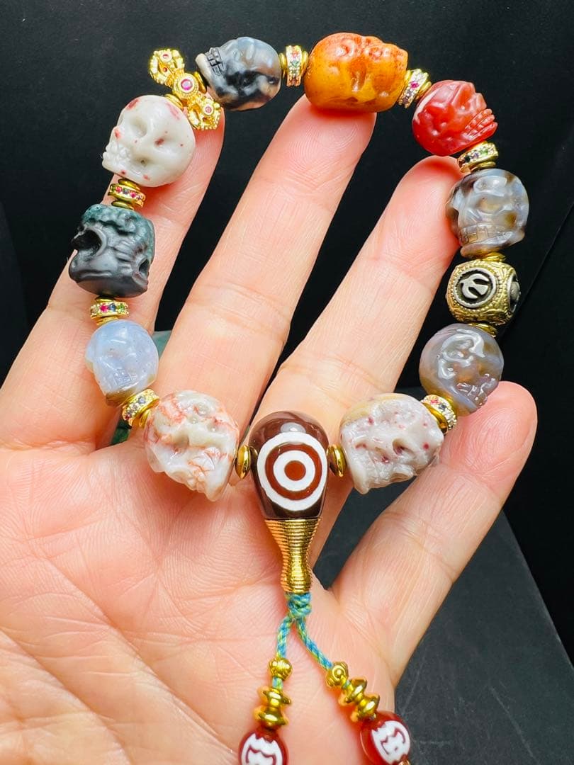 天然石スカル！力強く、守護・再生・引き寄せをテーマにしたブレスレット