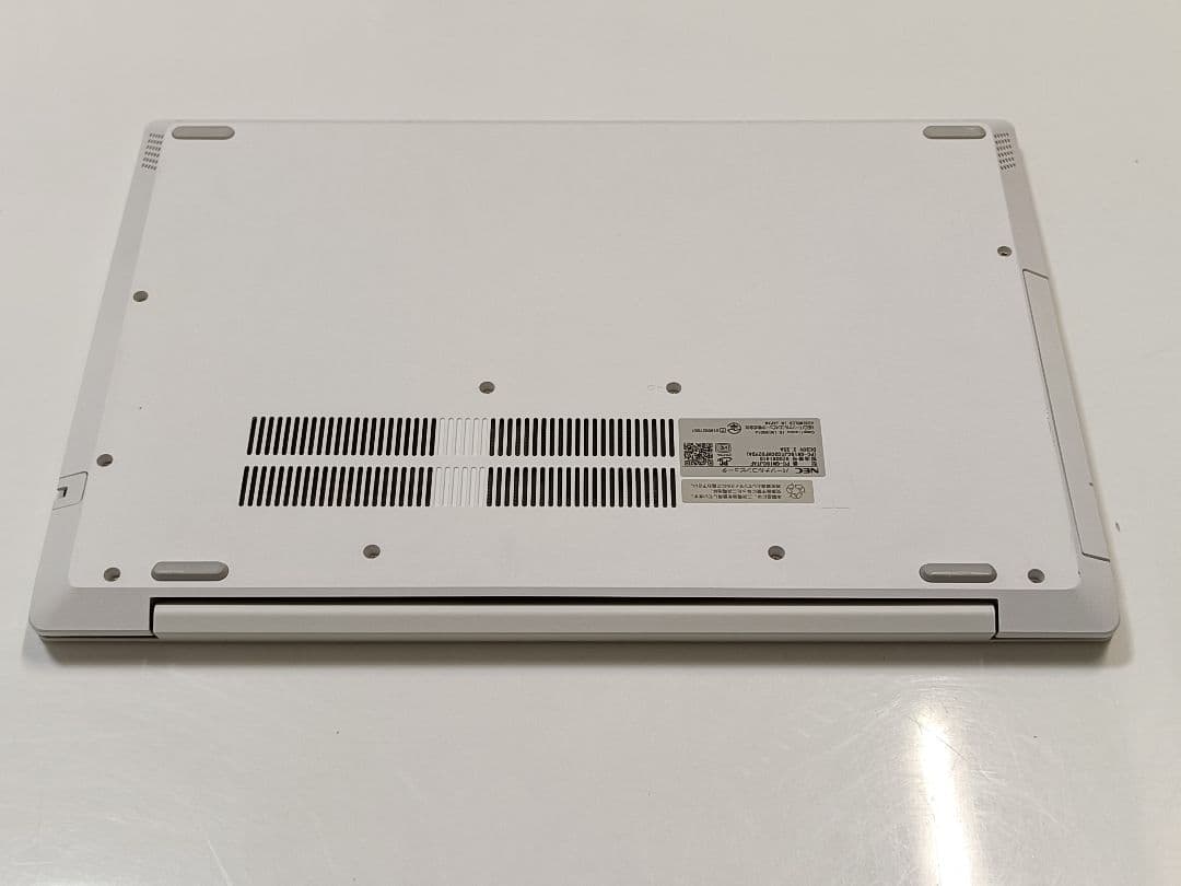 NEC LAVIE Windows11 15.6型 ノートパソコン SSD 41